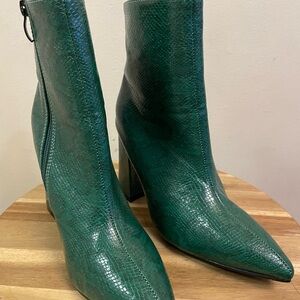 SHEIN Green  Ankle Boots SIZE 37 (6.5)